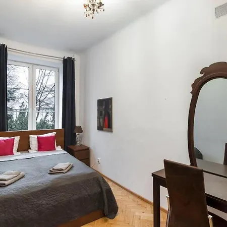 - Great Location- Stays- Freta Apartment *