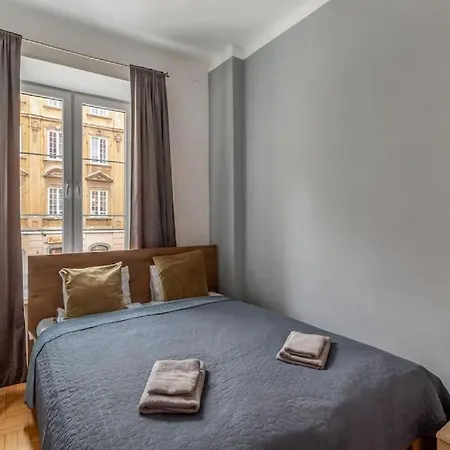 - Great Location- Stays- Freta