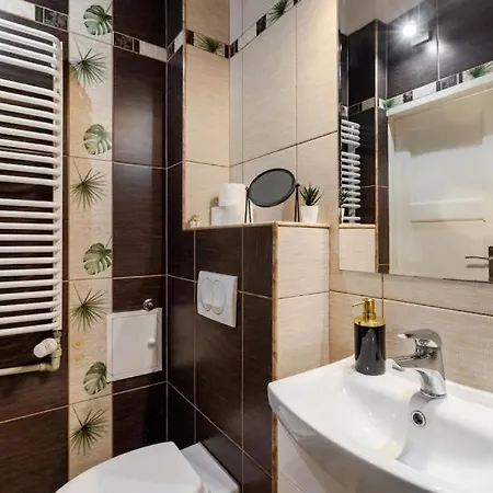 Apartment - Great Location- Stays- Freta Warsaw